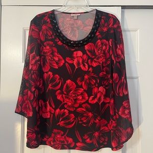 Women’s sz LG dressy blouse.  Worn only once.